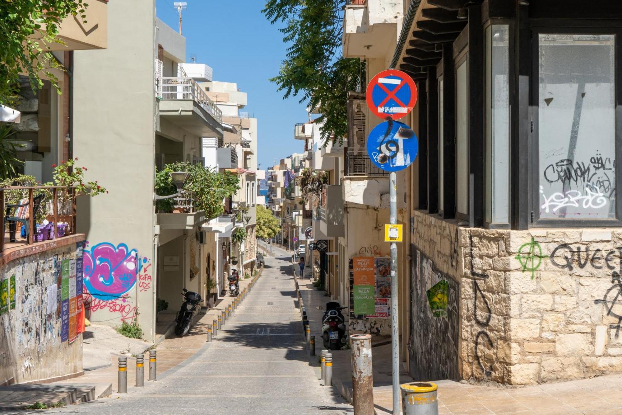 City Four Lions B Apartment Heraklion  ภายนอก รูปภาพ